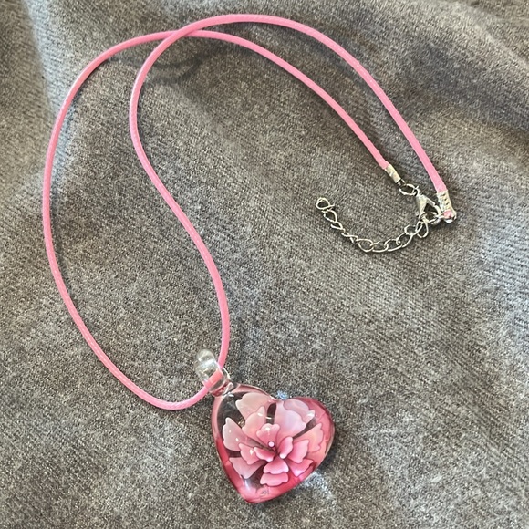 Art Glass Floral Pink Heart Necklace - Picture 2 of 5